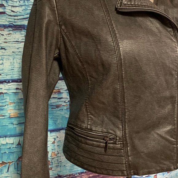 Big Chill Faux Leather Jacket - Picture 10 of 10